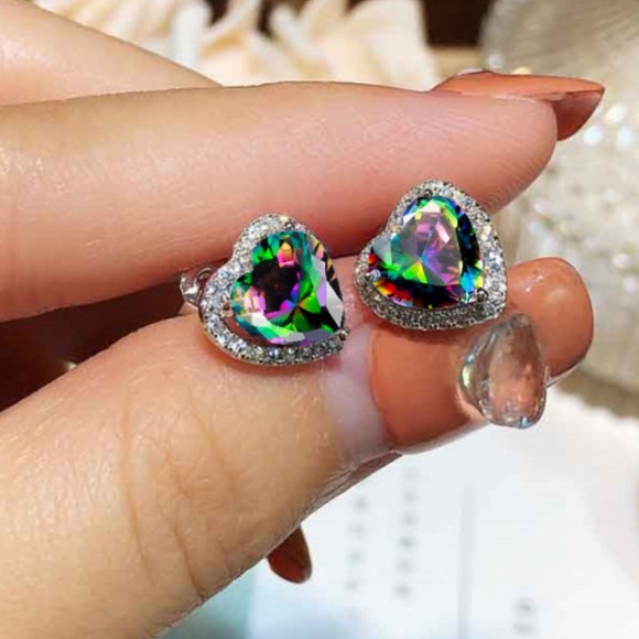 New Rainbow Mystic Topaz Simulated Diamond Halo He - Picture 2 of 3